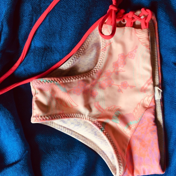 The Cutest Reversible Toddler Bikini - Picture 2 of 8